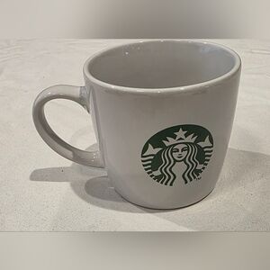 Starbucks 7.8 oz Ceramic Coffee Mug Green Siren Mermaid Logo